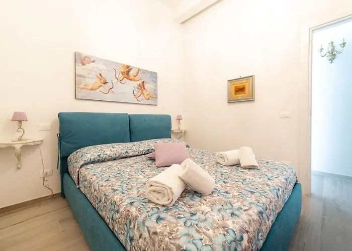 Appartamento Casa Lorenzo With A Quiet Tiny Patio Firenze